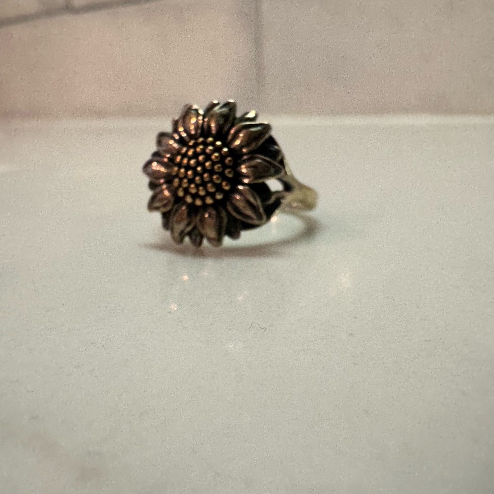 James Avery Sunflower Silver and Bronze Ring 7 - Picture 2 of 3